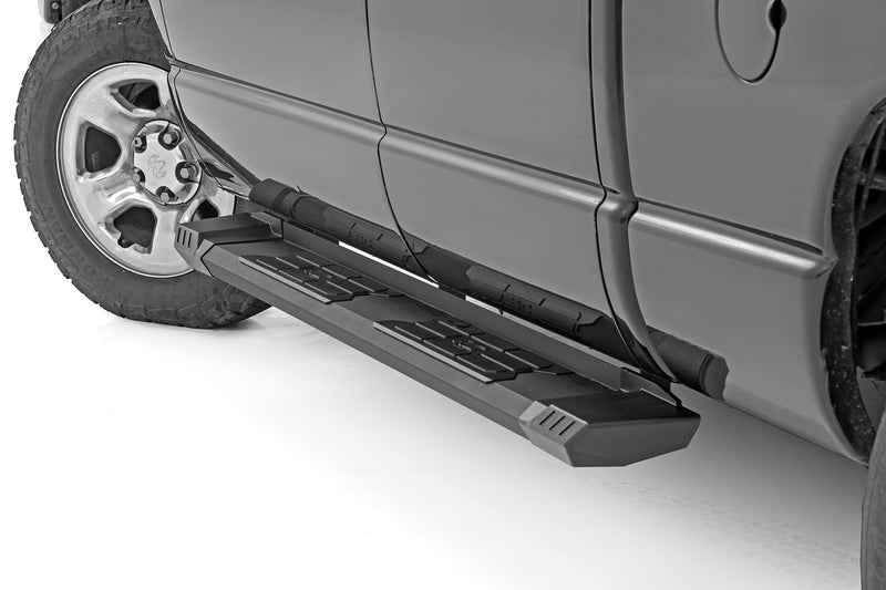 ラフカントリー HD2 アルミランニングボード クアッドキャブ ダッジ Ram 2500/3500 2WD/4WD