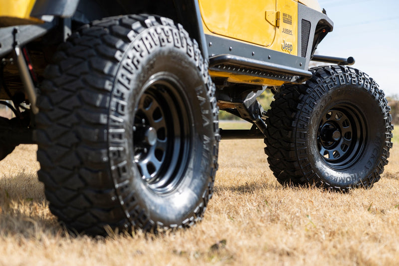 ラフカントリー スチールホイール ブラック 16x8 / 8x6.5 オフセット -6
