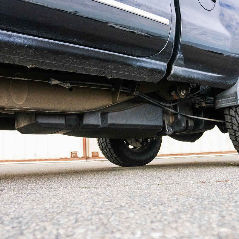 S&B GM Duramax 6.6L クルーキャブ ショートベッド 大容量フューエルタンク 62ガロン (2011-2023)