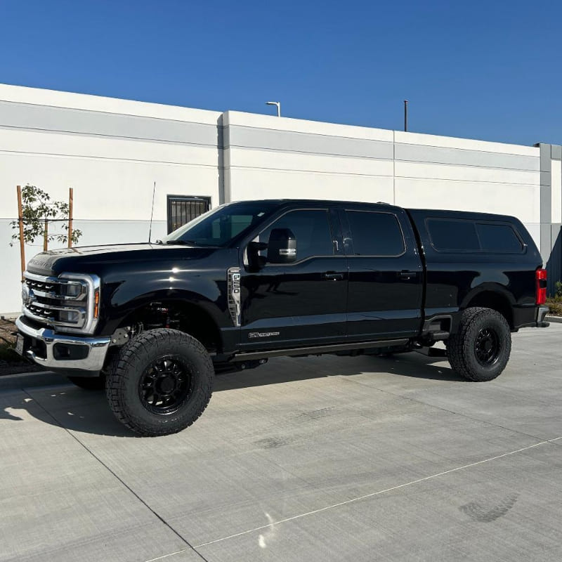 S&B 2.5インチ スタンダードリフトキット フォード F-250/F-350 2023年以降