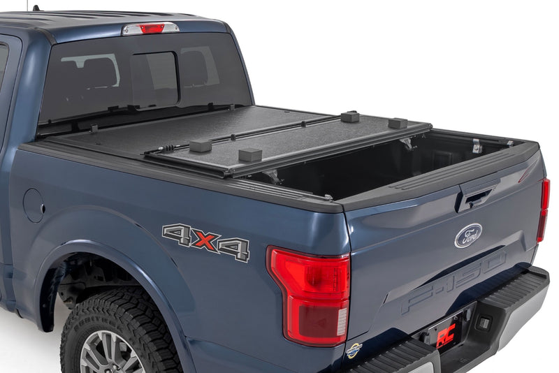 ラフカントリー ハードロープロファイルベッドカバー フォード F-150 2WD/4WD (2015-2020)