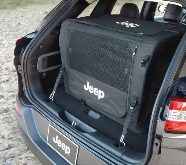 Mopar フロアマット 82213729AC