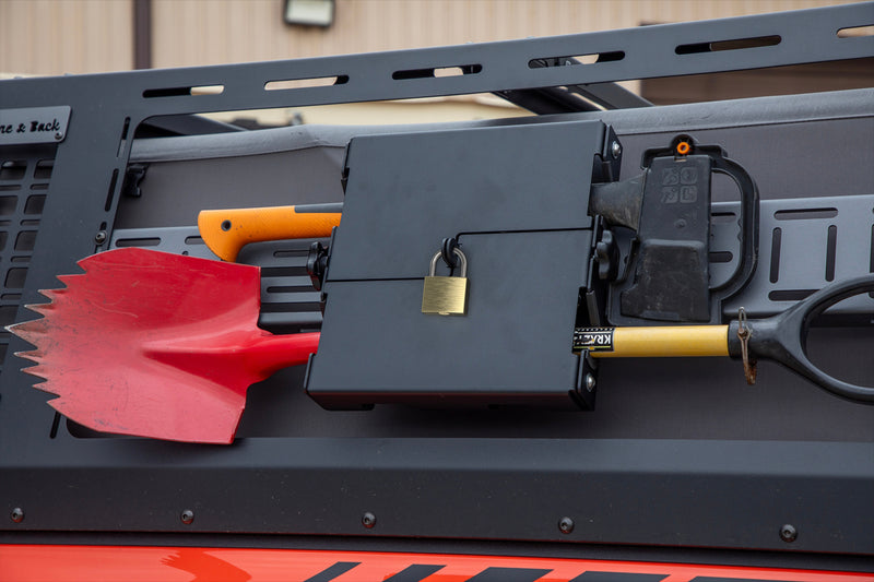 ビクトリー4x4 Universal Locking Tool Mount ユニバーサルロック工具マウント