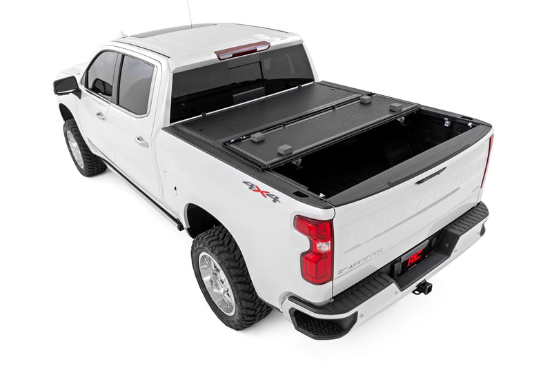 ラフカントリー ハードロープロファイルベッドカバー シボレー/GMC 1500/2500HD/3500HD (2014-2019)