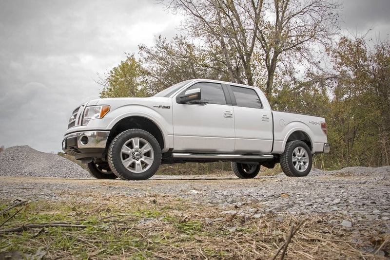 ラフカントリー 2インチ レベリングキット | フォード F-150 2WD/4WD (2009-2013)