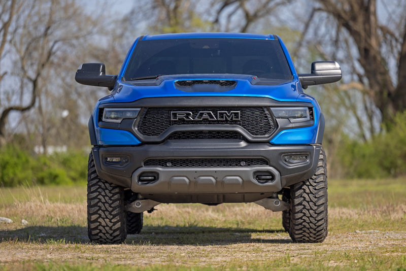 ラフカントリー 1.5インチ レベリングキット | ラム 1500 TRX 4WD (2021-2024)