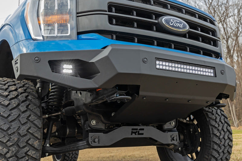 ラフカントリー ハイクリアランスフロントバンパー LEDライト&スキッドプレート付き | フォード F-150 (2021-2023)