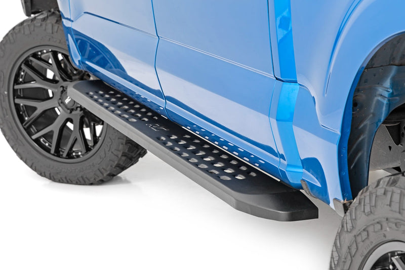 ラフカントリー RPT2 ランニングボード クルーキャブ ブラック フォード F-150/Lightning/F-250/F-350/Raptor