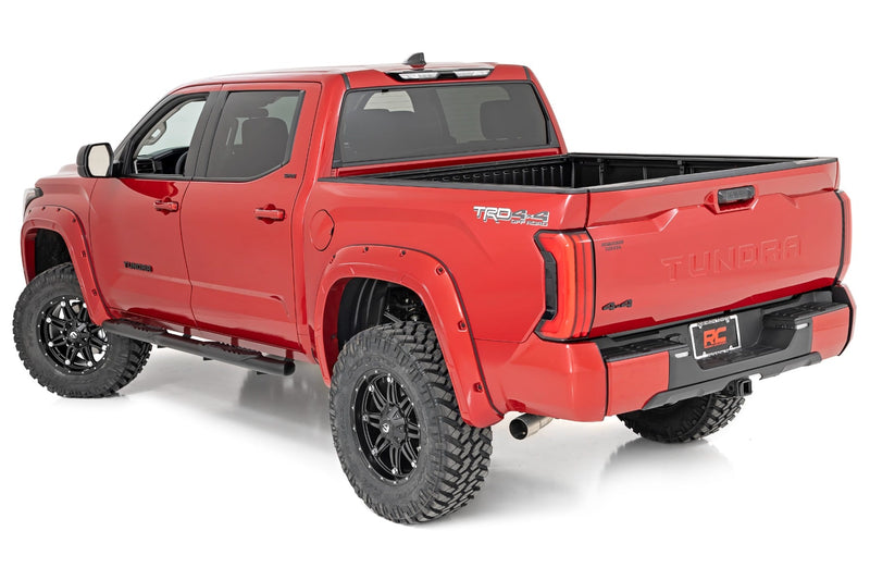 ラフカントリー オーバルナーフステップ クルーキャブ ブラック | トヨタ Tundra 2WD/4WD 2022-2026