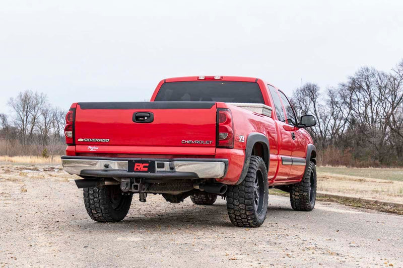 ラフカントリー デュアルキャットバックエキゾーストシステム 拡張キャブ 4.8L/5.3L シボレー/GMC 1500 1999-2006