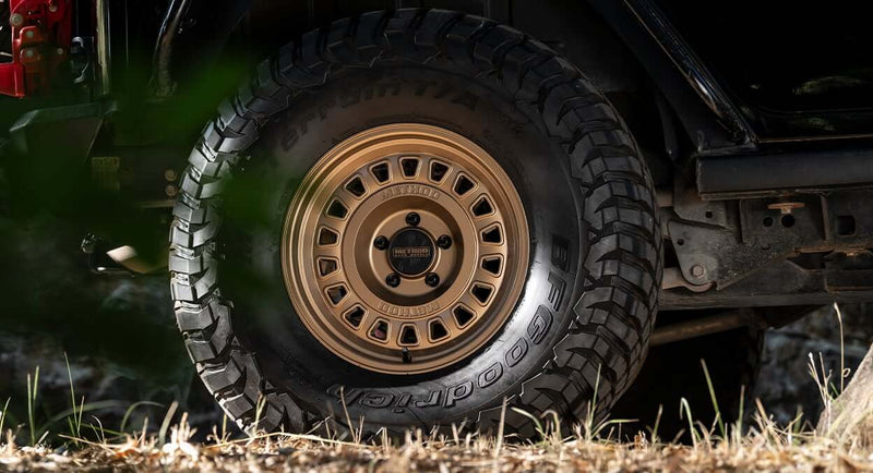 320 17X8.5" 5X127 JEEP