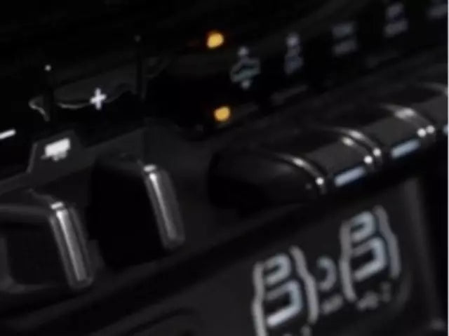 モパー トレーラーブレーキコントロールスイッチ — ラム 1500 2019-2024