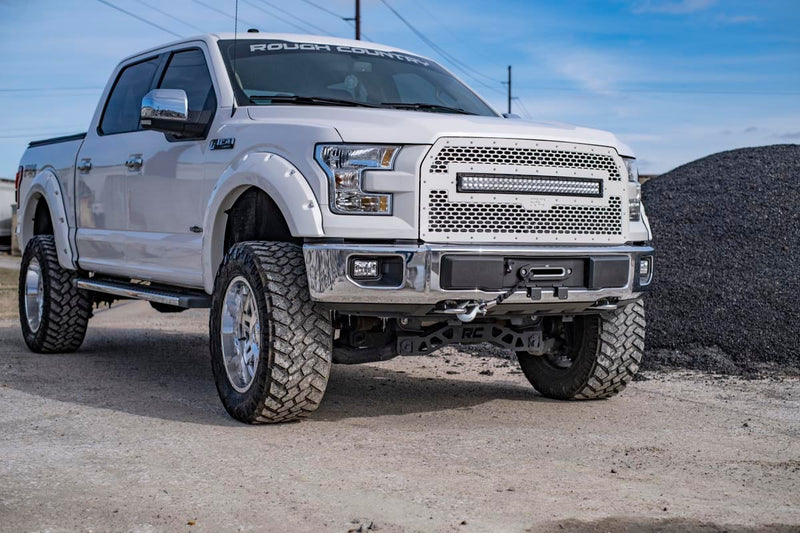 ラフカントリー ヒドゥンウインチマウントキット | フォード F-150 2WD/4WD (2015-2020)