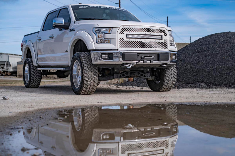 ラフカントリー ヒドゥンウインチマウントキット | フォード F-150 2WD/4WD (2015-2020)
