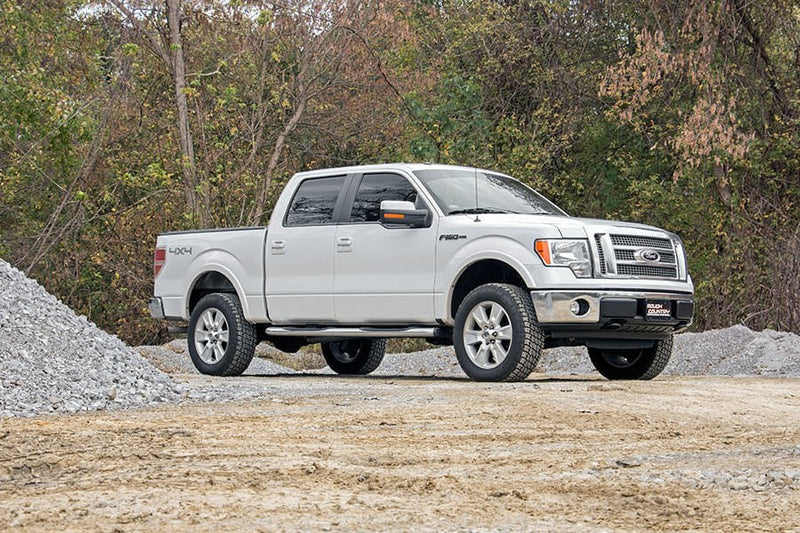 ラフカントリー 2インチ リフトキット (リフトストラット) フォード F-150 4WD 2009-2013