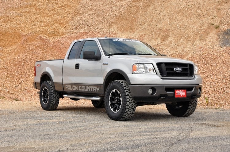 ラフカントリー 2インチ リフトキット (リフテッドストラット) フォード F-150 2WD 2004-2008