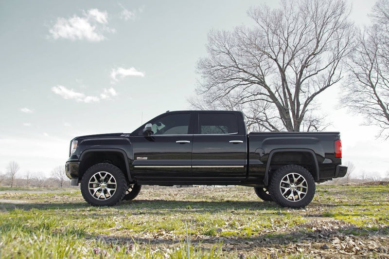 ラフカントリー 5インチ サスペンションリフトキット | シボレー シルバラード 1500 / GMC シエラ 1500 (2014-2019)