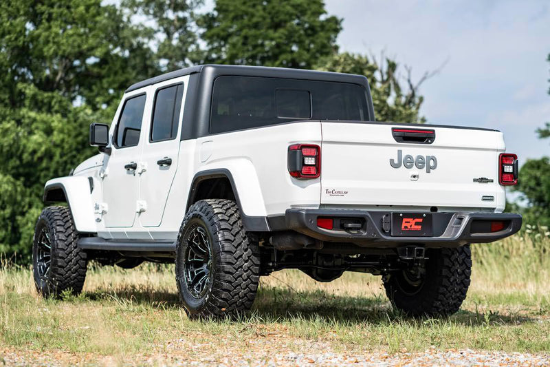 ラフカントリー 2.5インチ レベリングキット | ジープ グラディエーター JT 4WD (2020-2023)