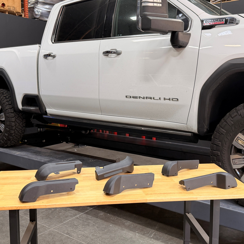 S&B GMC Sierra 2500/3500 フロント&リア フェンダーフレアキャップ (カット) 2020-2026