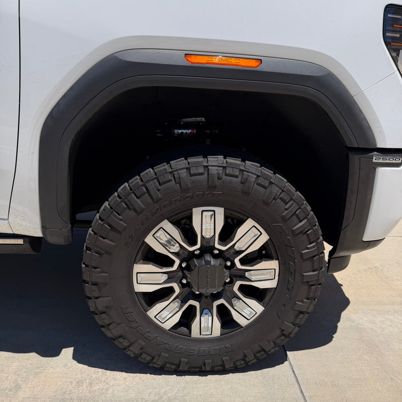 S&B GMC Sierra 2500/3500 フロント&リア フェンダーフレアキャップ (カット) 2020-2026