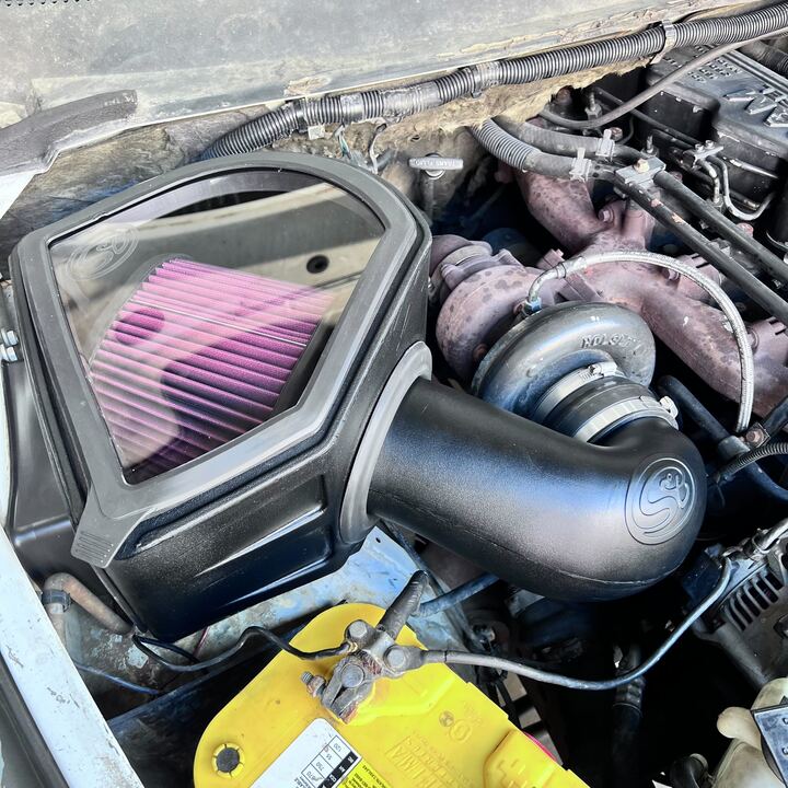 S&B ダッジ ラム Cummins 5.9L コールドエアインテーク ドライエクステンダブル 1994-2002