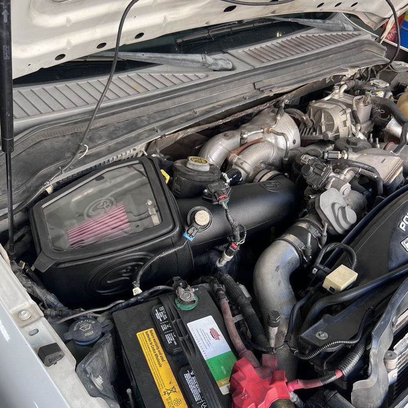 S&B フォード 6.4L Powerstroke コールドエアインテーク 2008-2010