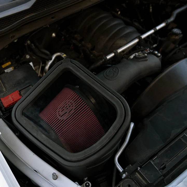 S&B コールドエアインテーク シボレー/GMC 2500・3500 6.6L ガス 2020-2026 ドライエクステンダブル