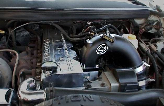S&B インテークエルボー ダッジ Ram 2500/3500 5.9L ディーゼル 1998-2002