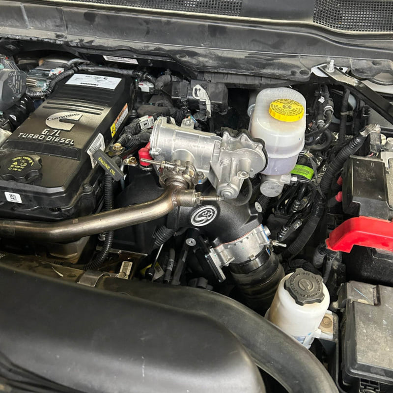S&B インテークエルボー ダッジ Ram 2500/3500 6.7L ディーゼル 2019-2024