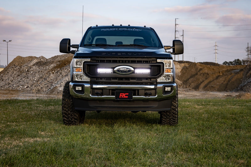 ラフカントリー 10インチ Slimline グリルマウント LEDライトキット ブラック | フォード F-250 Super Duty (2020-2022)