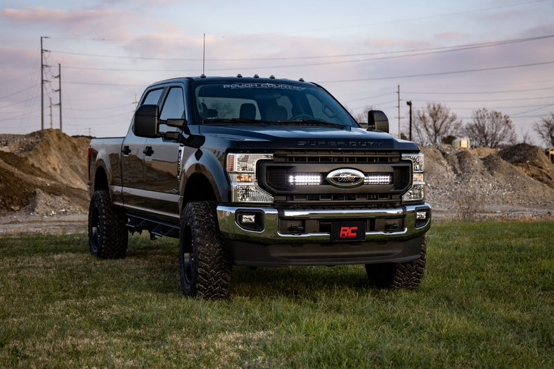 ラフカントリー 10インチ Slimline グリルマウント LEDライトキット ブラック | フォード F-250 Super Duty (2020-2022)