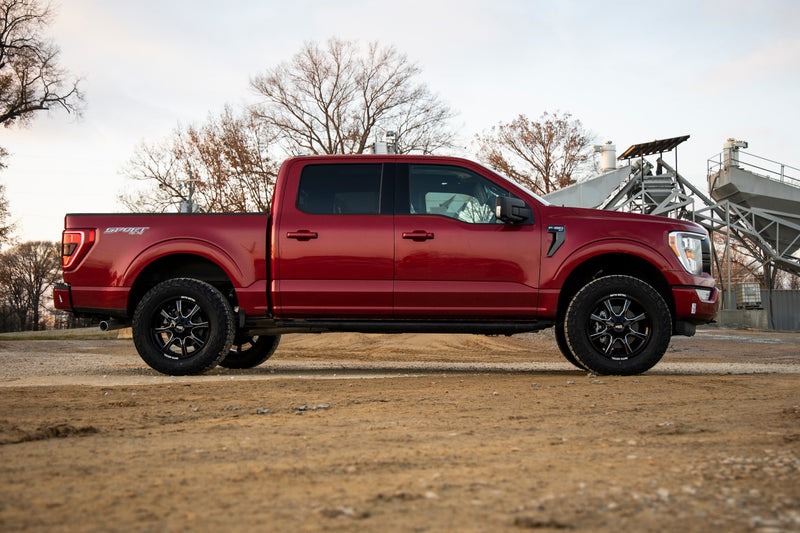 ラフカントリー 2インチ リフトキット | フォード F-150 2WD/4WD (2021-2026)