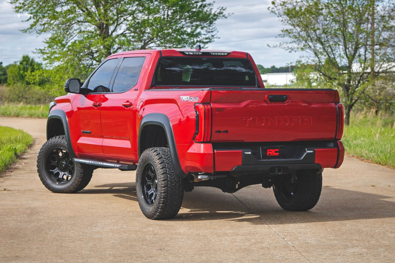 ラフカントリー AC2 ランニングボード アンバー/ホワイト LED クルーマックス トヨタ Tundra 2WD/4WD (2022-2026)