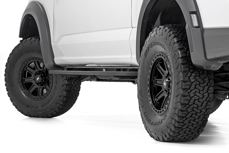 ラフカントリー 84 Series ホイール 1ピース グロスブラック 15x8 / 5x5.5 / -19mm