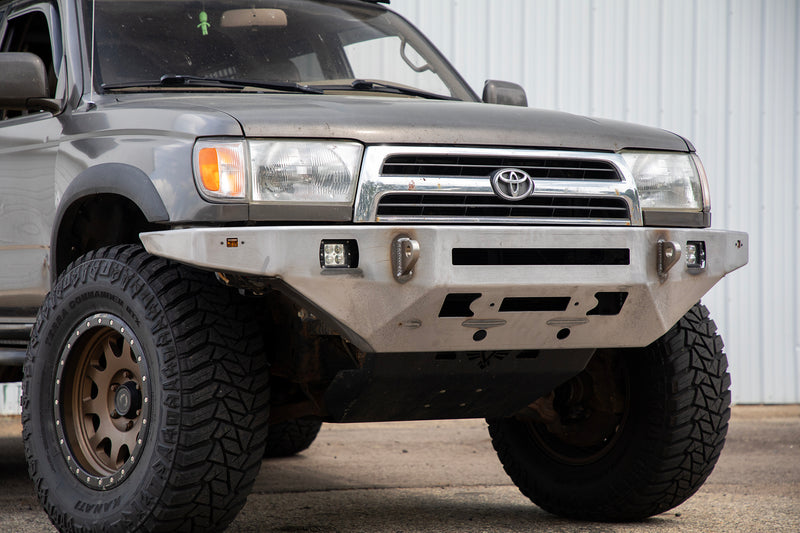 ビクトリー4x4 トヨタ 4Runner フロントストライクバンパー DIYキット 3rd Gen (1996-2002)
