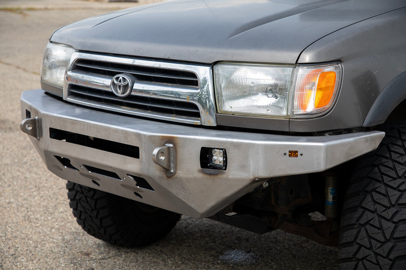 ビクトリー4x4 トヨタ 4Runner フロントストライクバンパー DIYキット 3rd Gen (1996-2002)