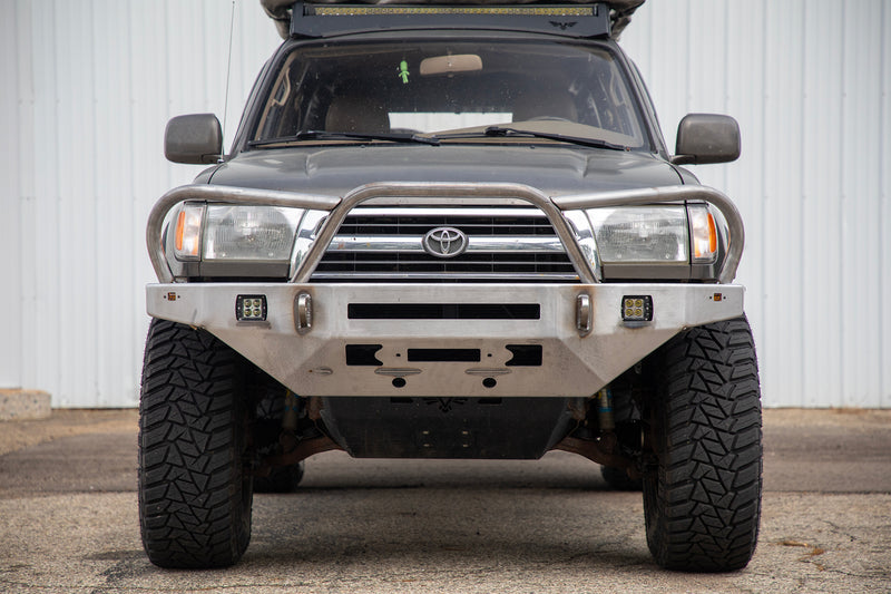 ビクトリー4x4 トヨタ 4Runner フロントストライクバンパー DIYキット 3rd Gen (1996-2002)