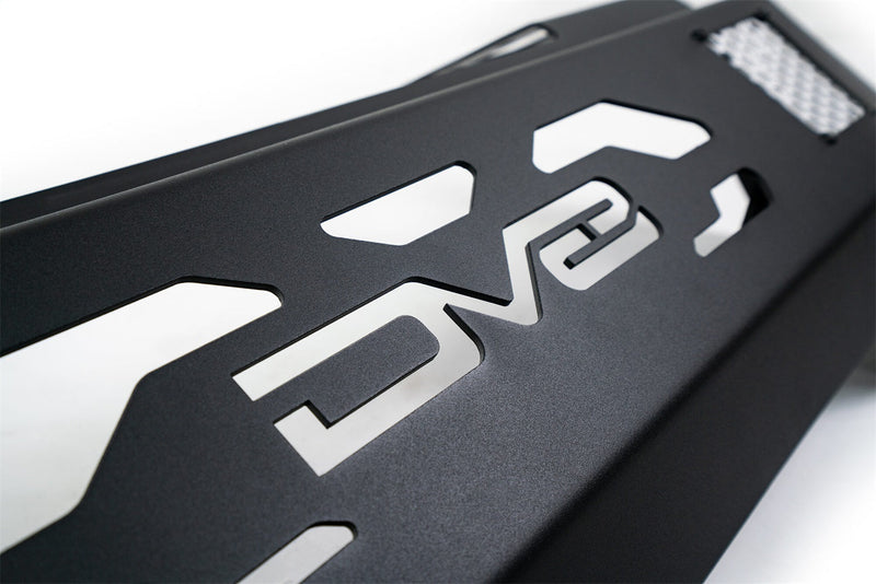 DV8 Offroad フォード Bronco スチール製フロントスキッドプレート マイクロテクスチャーブラック粉体塗装 SPBR-01
