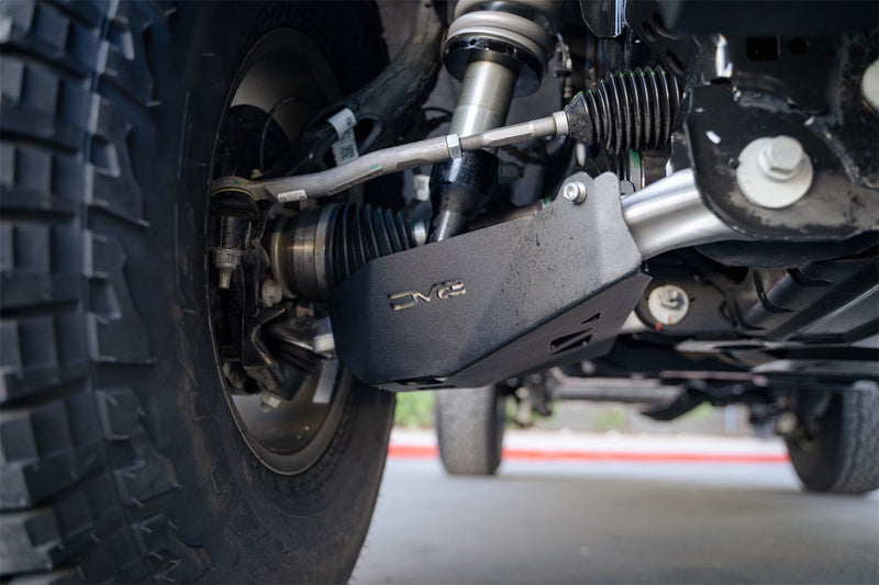 DV8 Offroad フォード Bronco フロントロアコントロールアームスキッドプレート マイクロテクスチャーブラックパウダーコート SPBR-02
