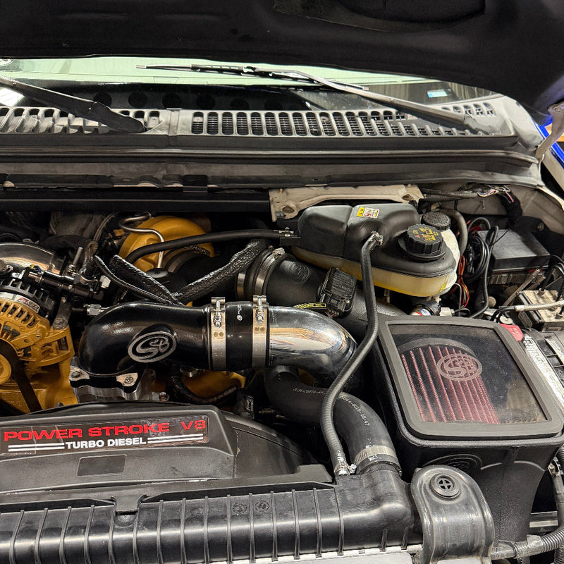 S&B フォード 6.0L Powerstroke 2003-2004 インテークエルボー コールドサイドインタークーラーパイピング＆ブーツセット