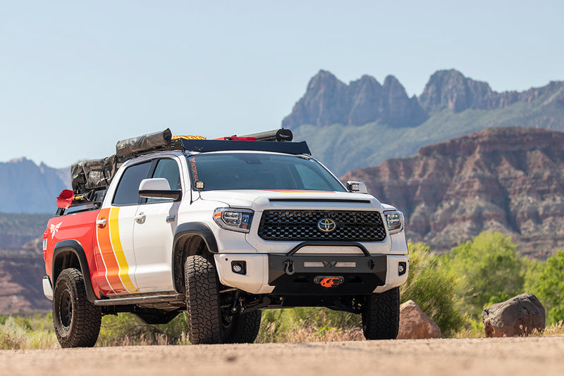 ビクトリー4x4 トヨタ Tundra Blitz フロントウインチバンパー 2007-2026