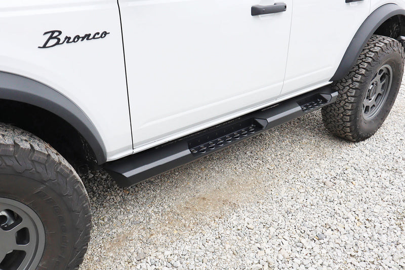 LOD Offroad Bronco Destroyer 4ドア ロックスライダー (ブラック粉体塗装) Box 1