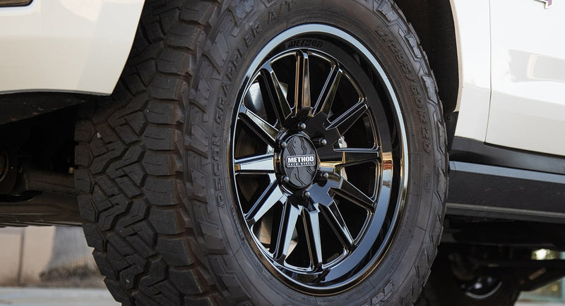 323 Gloss Method Gloss Black 17" 18" 20" 6x5.5 TOYOTA / LEXUS