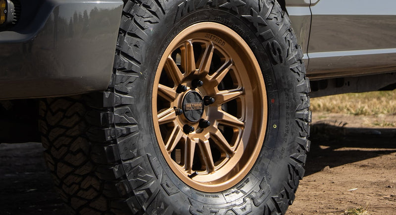 323 Gloss Method Bronze 6X5.5 TOYOTA / LEXUS