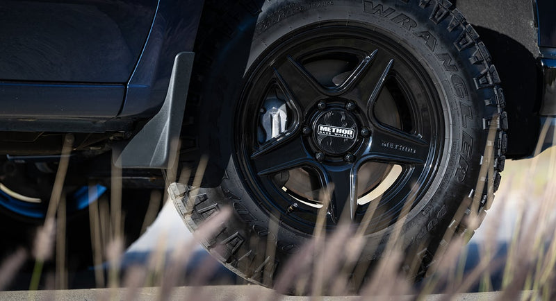 319 Gloss Black 17" 18" 20" 6x5.5 TOYOTA / LEXUS