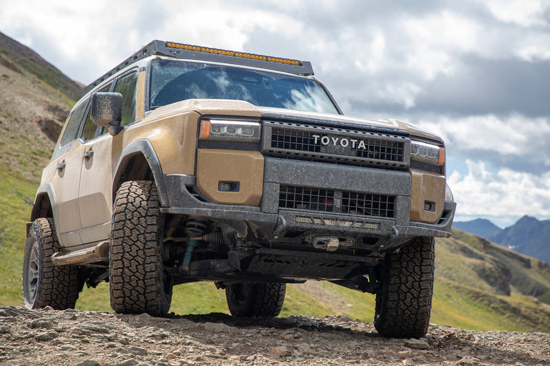 ビクトリー4x4 Blitz アルミニウムフロントバンパー トヨタ Land Cruiser 250 Series 2024+