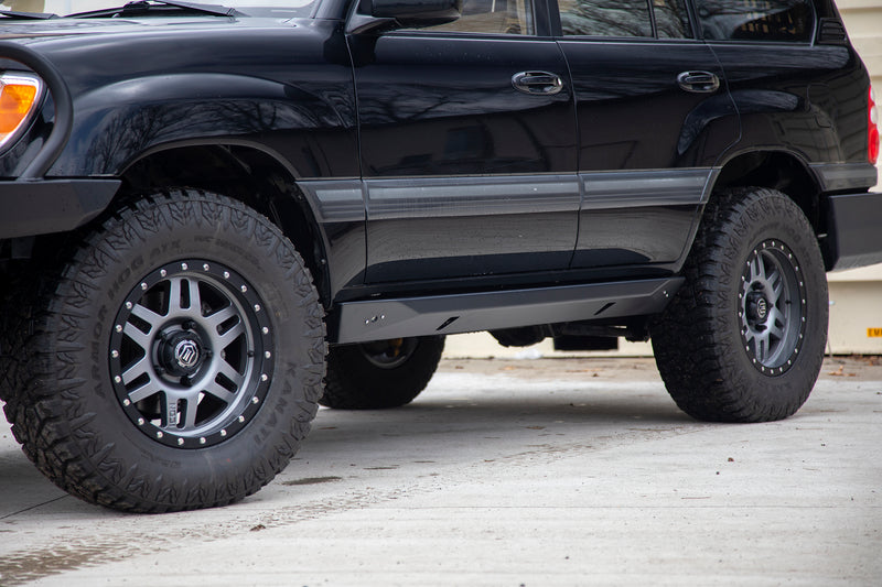 ビクトリー4x4 Land Cruiser 100系/LX470 ロックスライダー (LED付き) 1998-2007