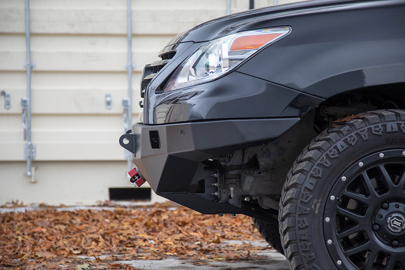 ビクトリー4x4 Strike フロントウインチバンパー レクサス LX 570 (2012-2021)