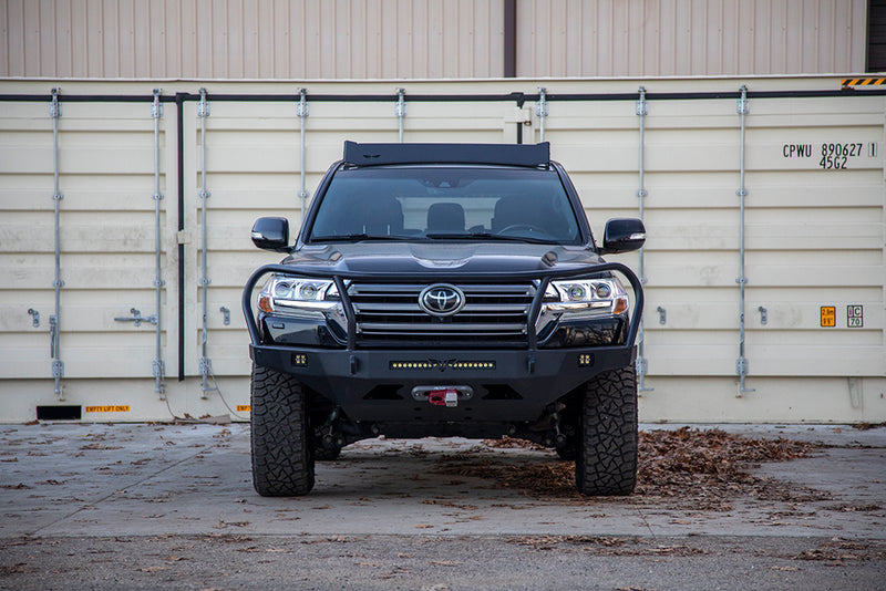 ビクトリー4x4 Strike Land Cruiser 200系 フロントウインチバンパー (2013-2021)