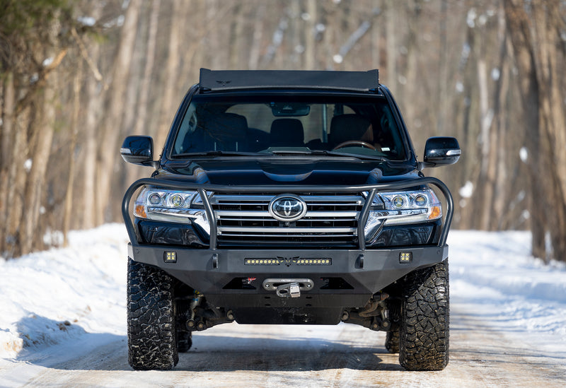 ビクトリー4x4 Strike Land Cruiser 200系 フロントウインチバンパー (2013-2021)